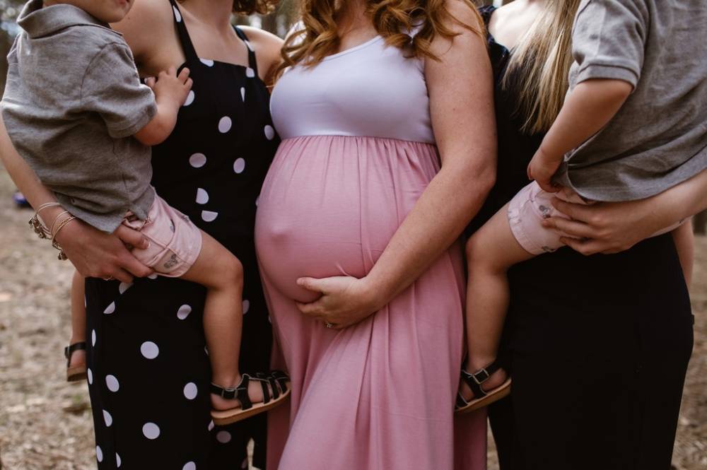 �Թܴ������ͨ������ͳ���ķ�ʽ���У�������Ӥ��֮�����ѪԵ��ϵ��